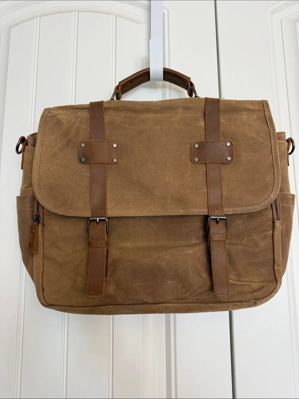 Classic Tan/Brown Canvas Messenger Bag for Men NWOT